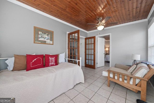 109 Horseshoe Beand Road, Eatonton, GA 31024