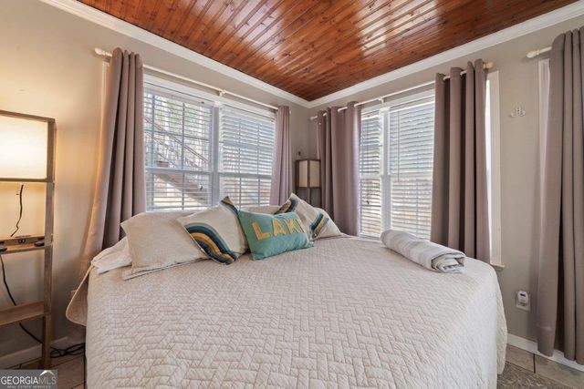 109 Horseshoe Beand Road, Eatonton, GA 31024