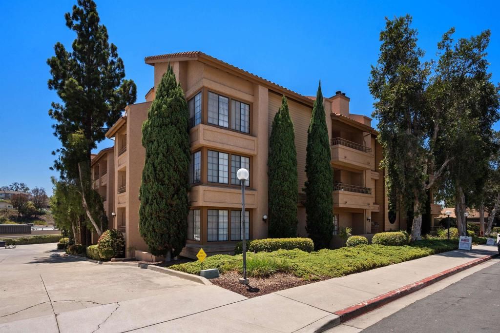5649 Lake Park 102, La Mesa, CA 91942 — photo 3