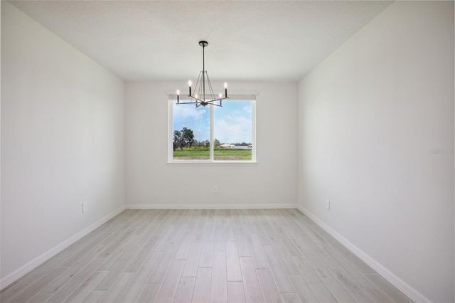 1806 DRAUGHTON DRIVE, Zephyrhills, FL 33541