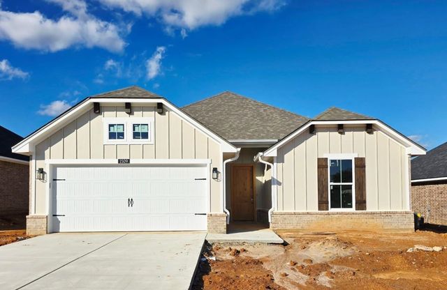 1509 Grace Acres Lane, Longview, TX 75605