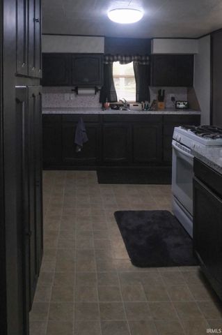 902 N 7th Street, Goshen, IN 46528