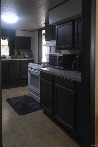 902 N 7th Street, Goshen, IN 46528