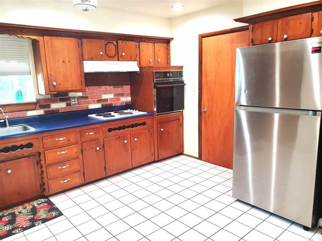 1312 Salsbury Street, Norman, OK 73069