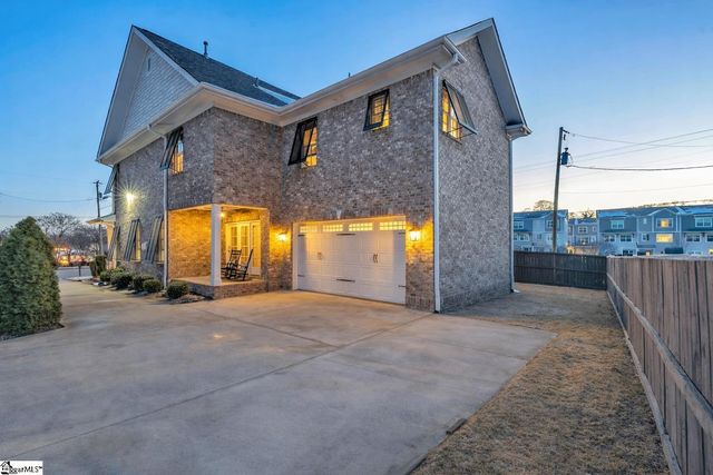 3 James Street, Greenville, SC 29609