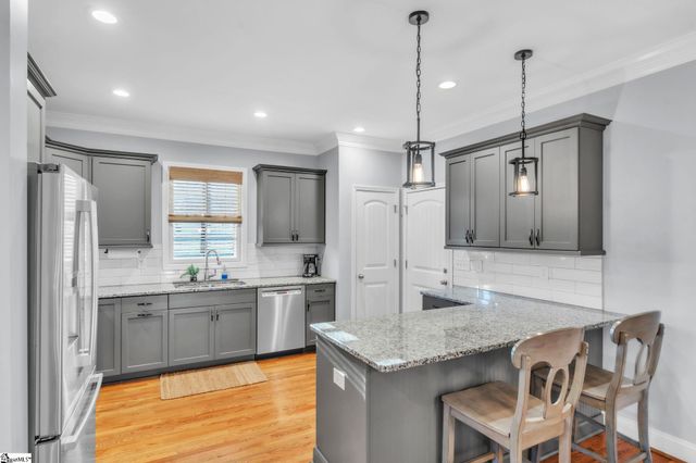 3 James Street, Greenville, SC 29609