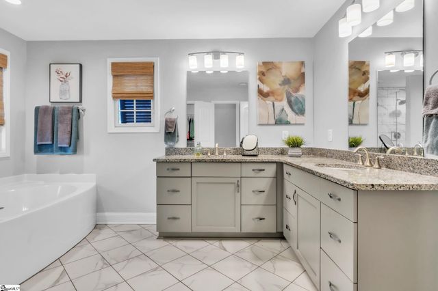 3 James Street, Greenville, SC 29609