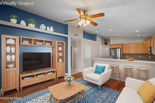 10572 E Carolina Willow Lane, Tucson, AZ 85747