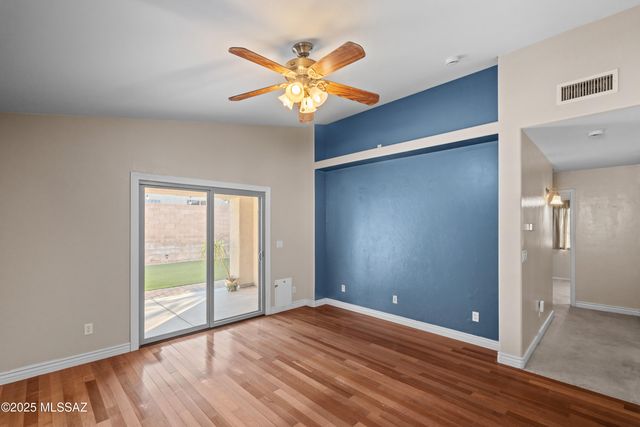 10572 E Carolina Willow Lane, Tucson, AZ 85747