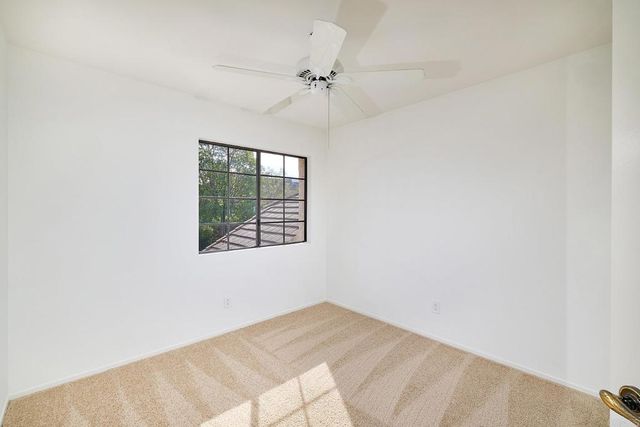 1746 Spyglass Circle, Vista, CA 92081