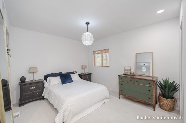 11520 Grand River Drive SE, Lowell, MI 49331