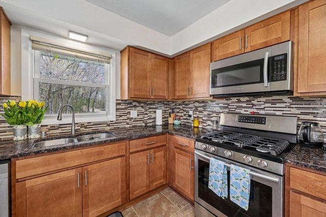 1431 24th STREET, Kenosha, WI 53140