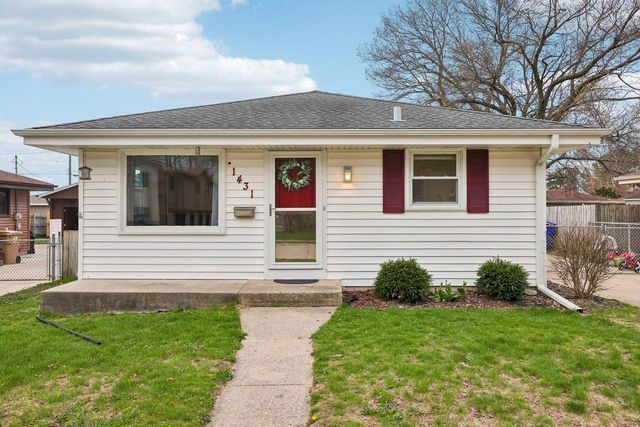 1431 24th STREET, Kenosha, WI 53140