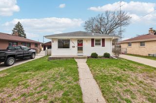 1431 24th STREET, Kenosha, WI 53140