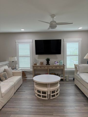 3115 Sturbridge Road, Mount Pleasant, SC 29466