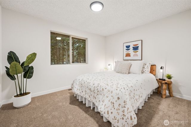 13607 97th Avenue NW, Gig Harbor, WA 98329