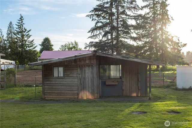 258 Antrim Road, Winlock, WA 98596