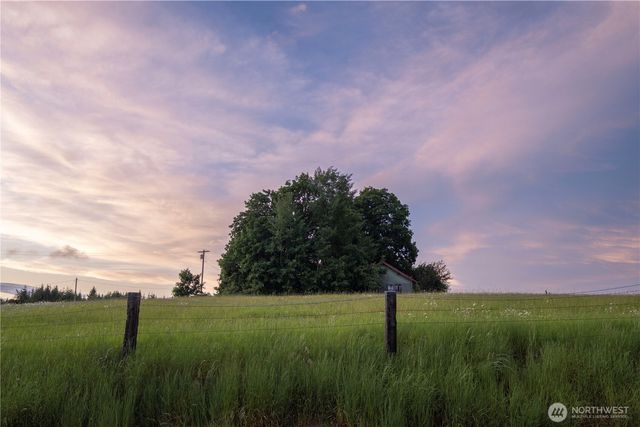 258 Antrim Road, Winlock, WA 98596