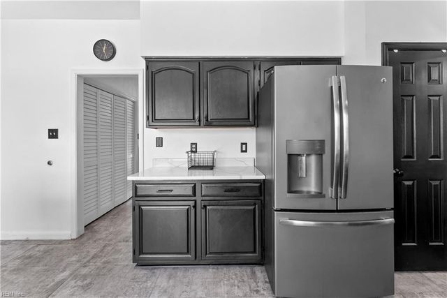 440 Fleming CIR, Chesapeake, VA 23323