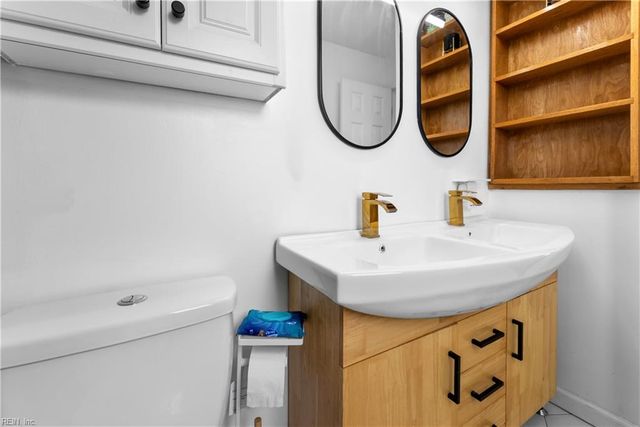 440 Fleming CIR, Chesapeake, VA 23323