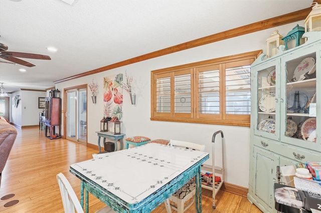 807 W RUSSELL DRIVE, Plant City, FL 33563