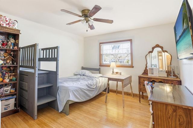 807 W RUSSELL DRIVE, Plant City, FL 33563