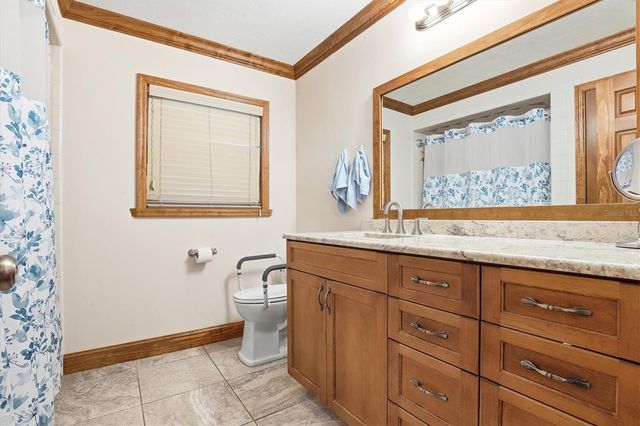 807 W RUSSELL DRIVE, Plant City, FL 33563