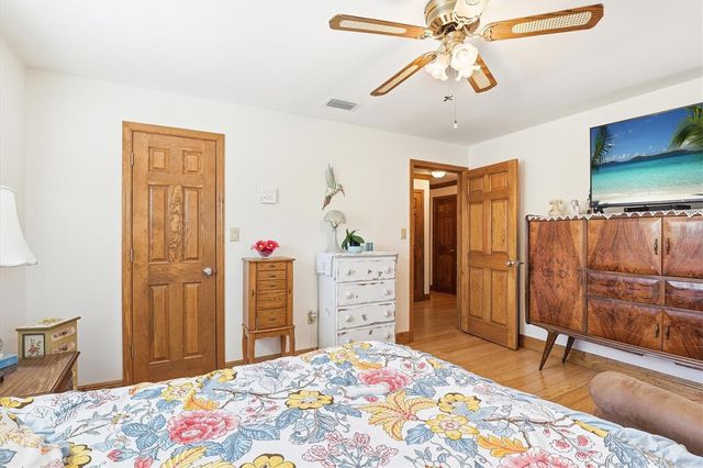 807 W RUSSELL DRIVE, Plant City, FL 33563