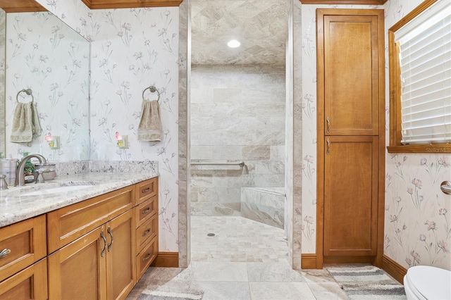 807 W RUSSELL DRIVE, Plant City, FL 33563