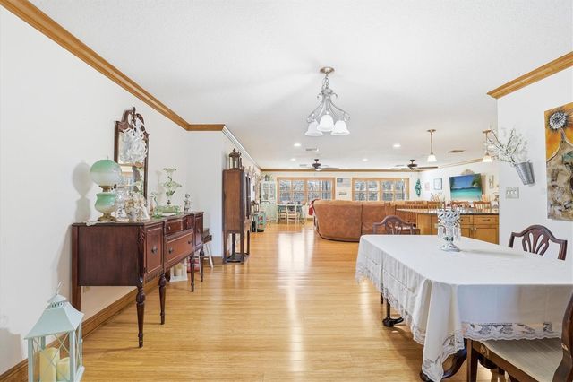 807 W RUSSELL DRIVE, Plant City, FL 33563