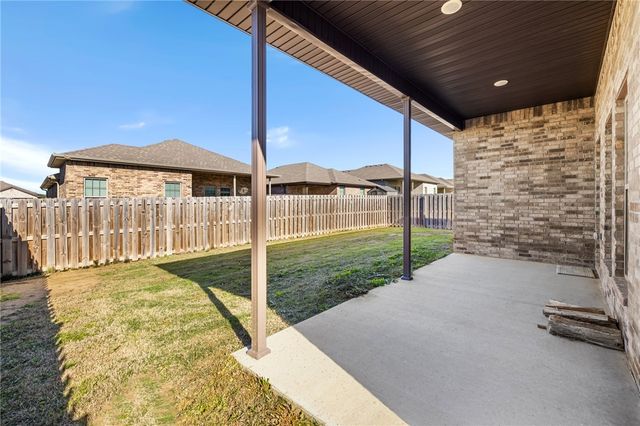 5905 Ettie May Street, Bentonville, AR 72713