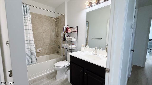 15286 SUMMIT PLACE CIR 175, Naples, FL 34119