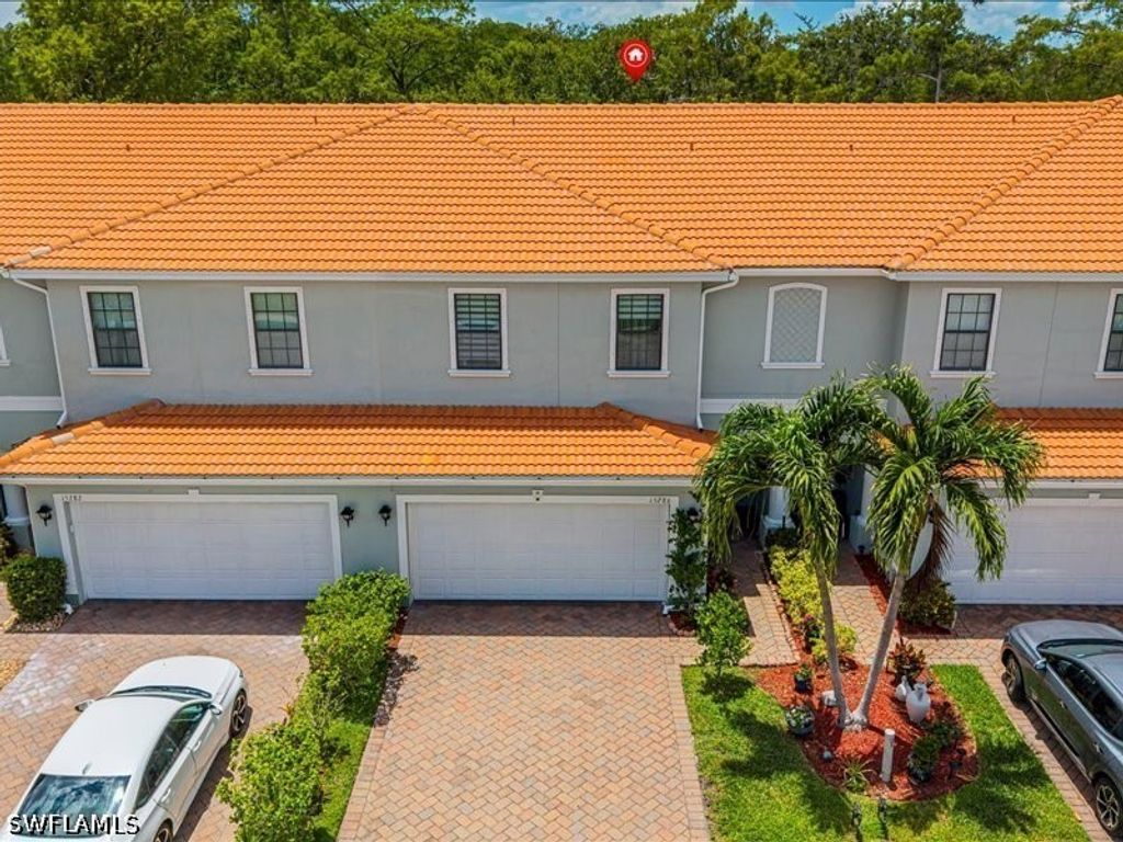 15286 SUMMIT PLACE CIR 175, Naples, FL 34119