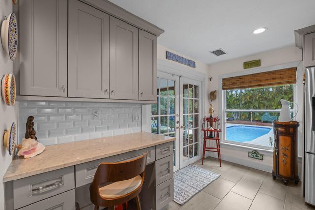 304 SE 4th Avenue, Delray Beach, FL 33483