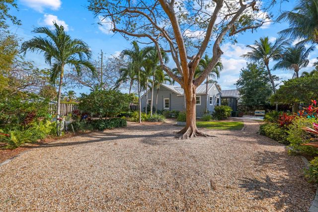 304 SE 4th Avenue, Delray Beach, FL 33483