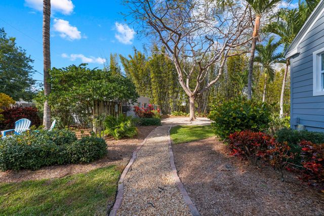 304 SE 4th Avenue, Delray Beach, FL 33483