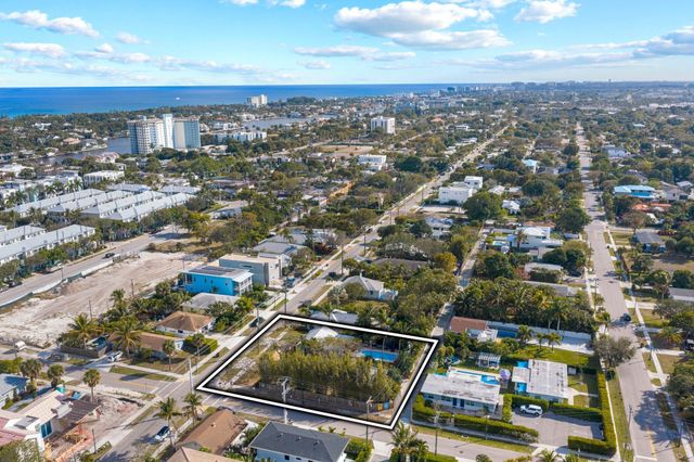 304 SE 4th Avenue, Delray Beach, FL 33483