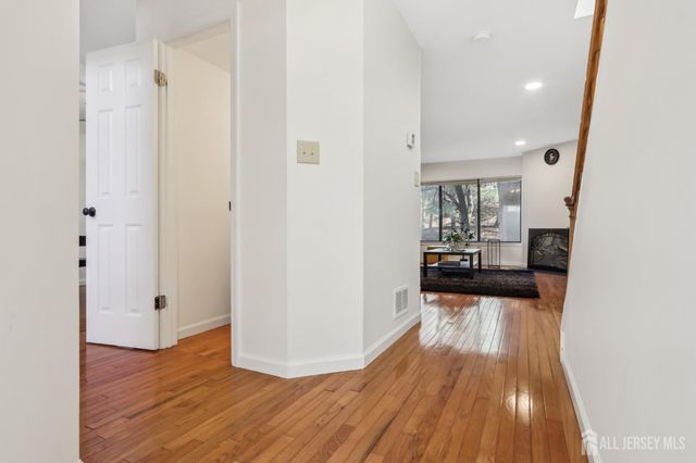 627 Sayre Drive, Plainsboro, NJ 08540