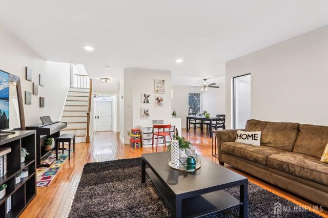 627 Sayre Drive, Plainsboro, NJ 08540