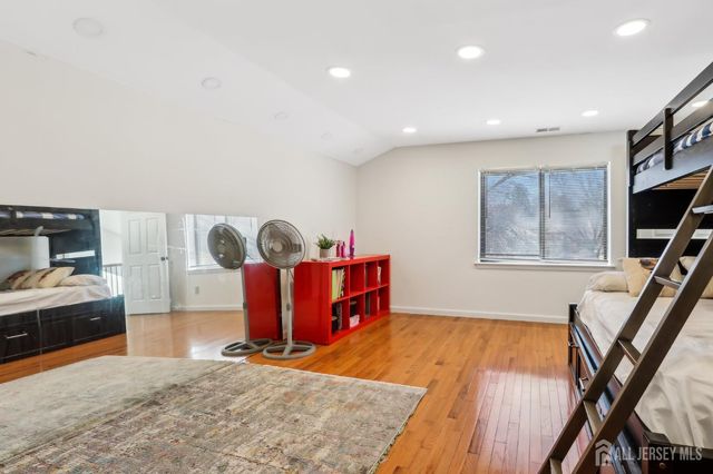 627 Sayre Drive, Plainsboro, NJ 08540