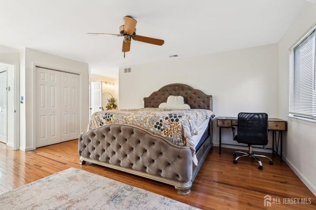 627 Sayre Drive, Plainsboro, NJ 08540