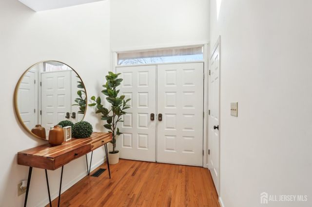 627 Sayre Drive, Plainsboro, NJ 08540