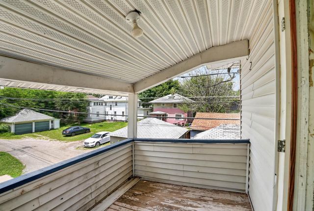 616 Kimball Avenue, Waterloo, IA 50701