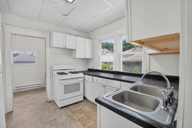 616 Kimball Avenue, Waterloo, IA 50701