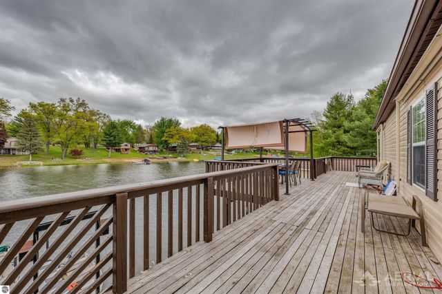 1929 Mohawk Trail, West Branch, MI 48661