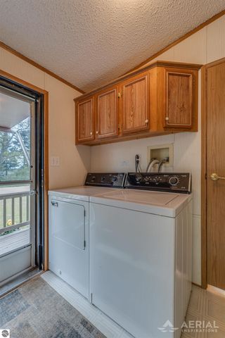 1929 Mohawk Trail, West Branch, MI 48661