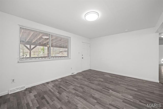 4821 Wick Mor Drive, Alton, IL 62002