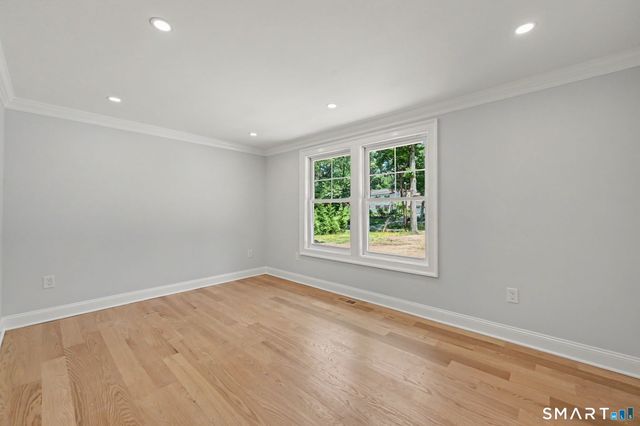 203 Wildflower Lane, Fairfield, CT 06824