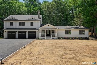 203 Wildflower Lane, Fairfield, CT 06824