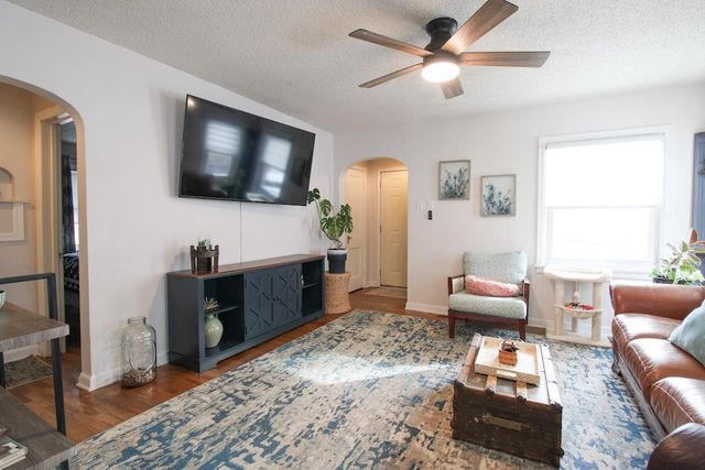 308 W Kirwin Ave, Salina, KS 67401